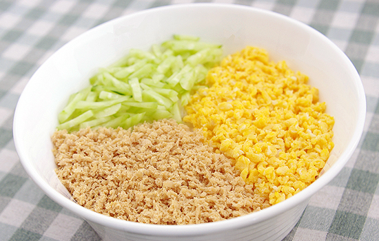 かじきのフレーク丼