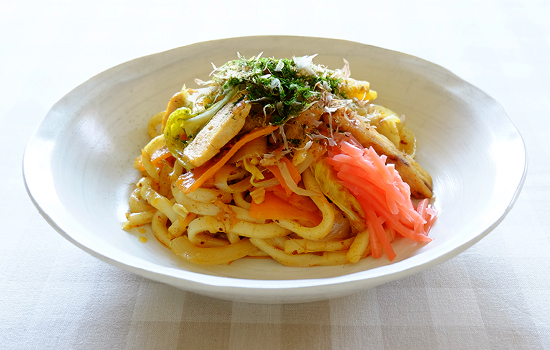 かじきのカレー風味焼うどん
